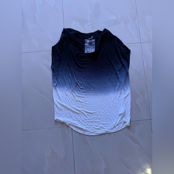 Black and White Muscle Tee with Textured Tank Top Style young fabulous & broke M - Picture 6 of 16